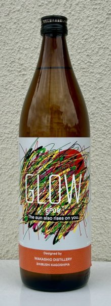 画像2: 若潮 GLOW EP08 芋焼酎25度 900ml (2)